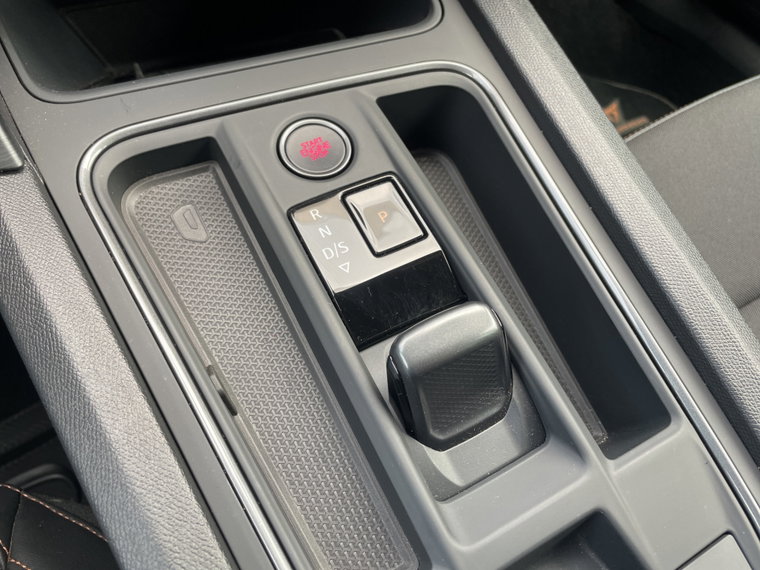 Vehicle Image 24