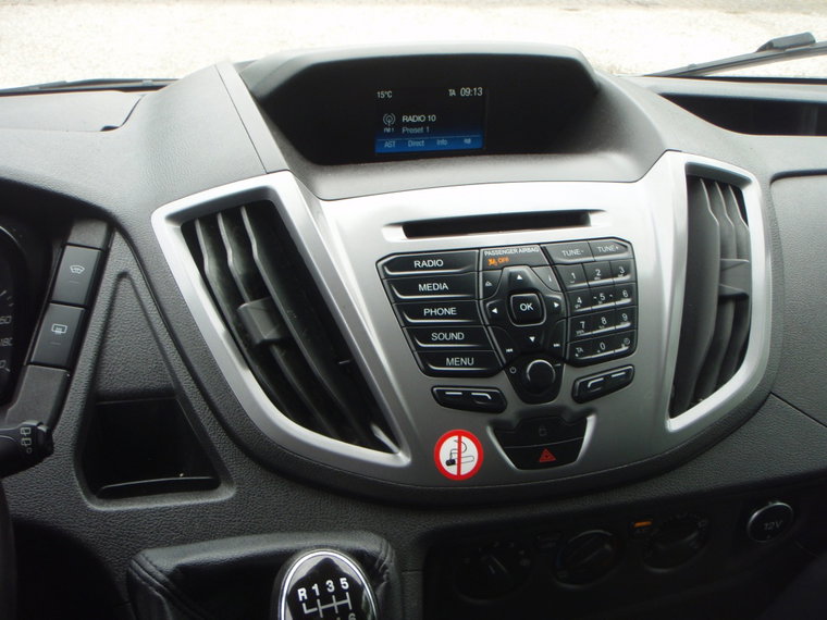 Vehicle Image 19