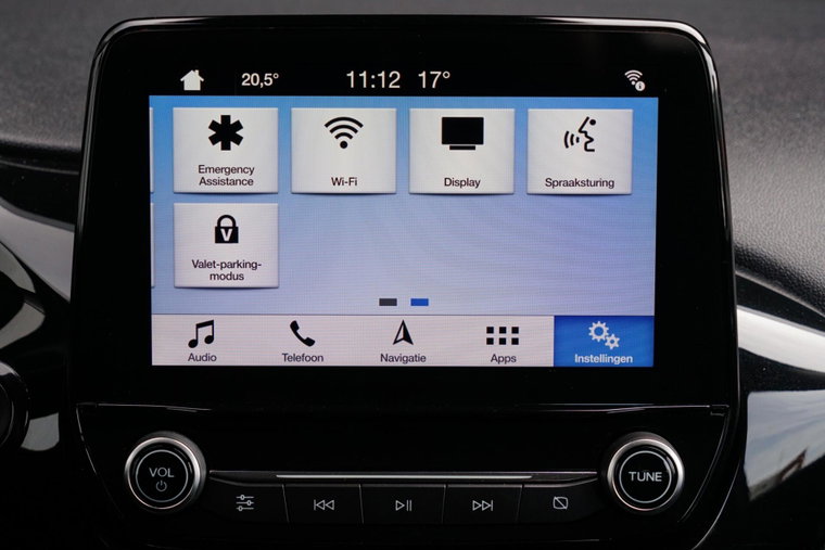 Vehicle Image 10