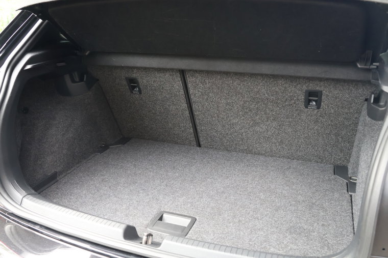 Vehicle Image 28