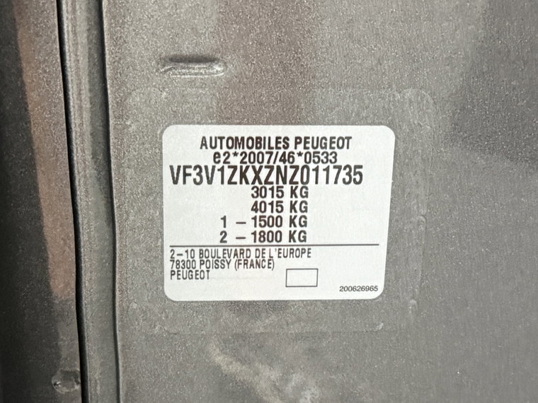 Vehicle Image 21