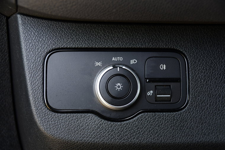 Vehicle Image 27