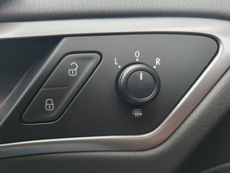 Vehicle Image 39