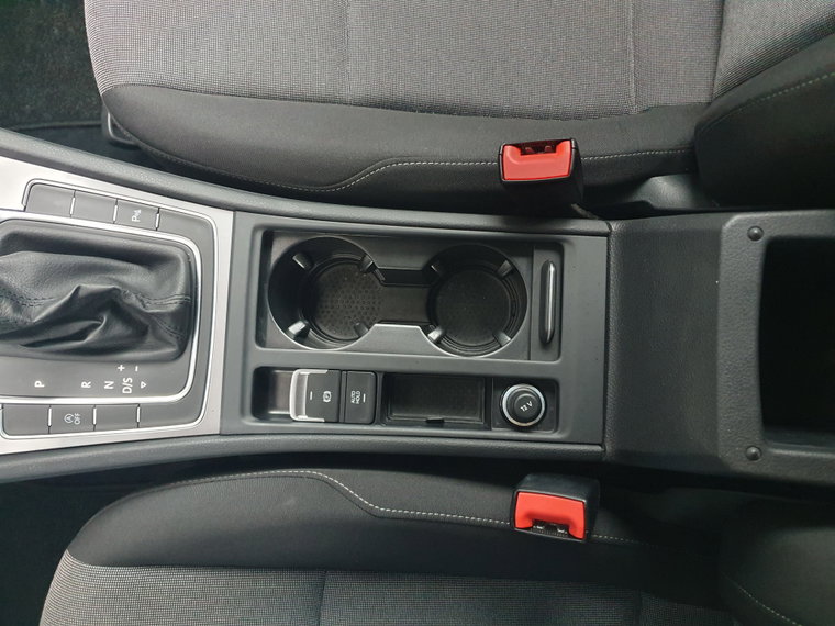 Vehicle Image 43