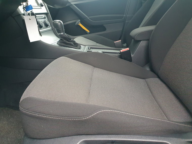 Vehicle Image 45