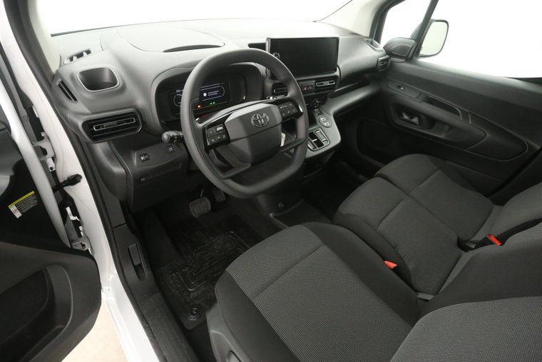 Vehicle Image 23