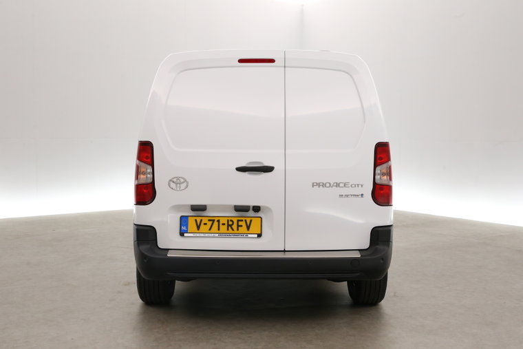 Vehicle Image 26