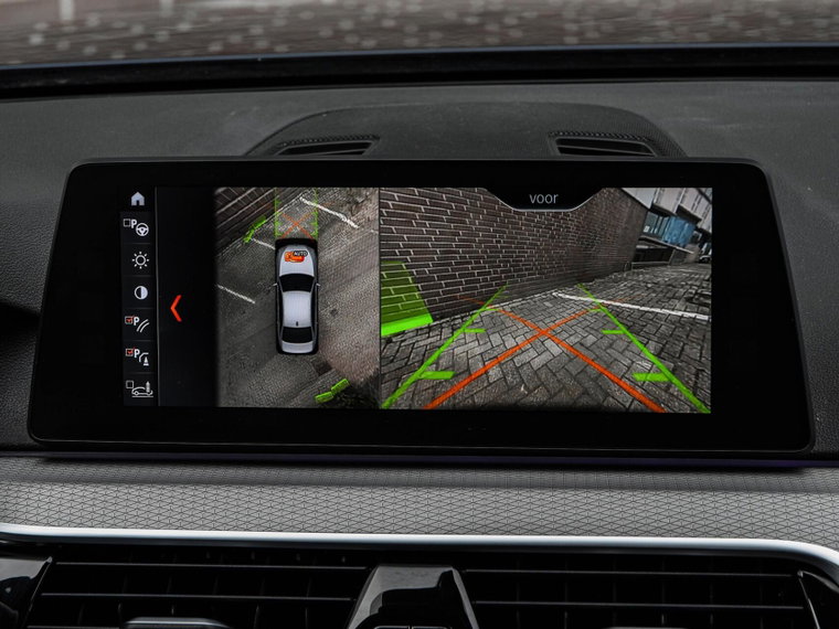 Vehicle Image 36