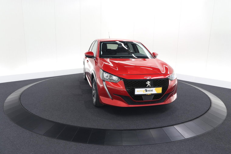 Vehicle Image 38
