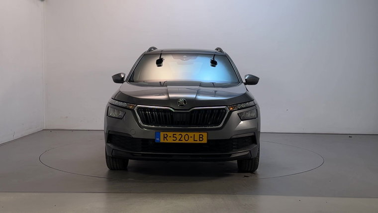 Vehicle Image 16