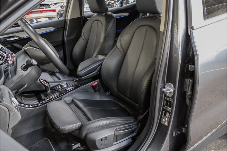 Vehicle Image 31