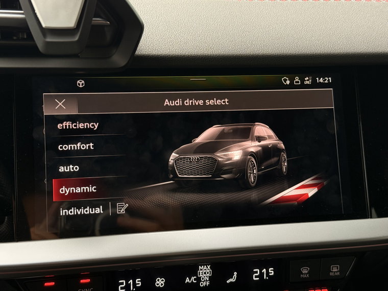 Vehicle Image 36