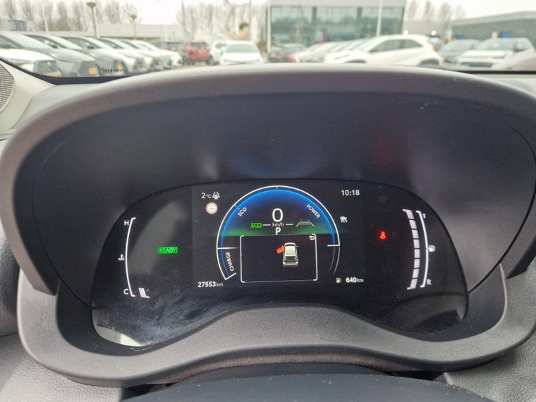 Vehicle Image 15