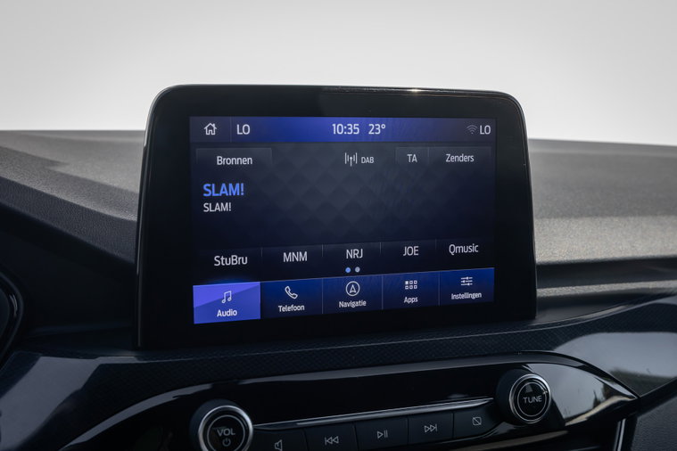 Vehicle Image 19