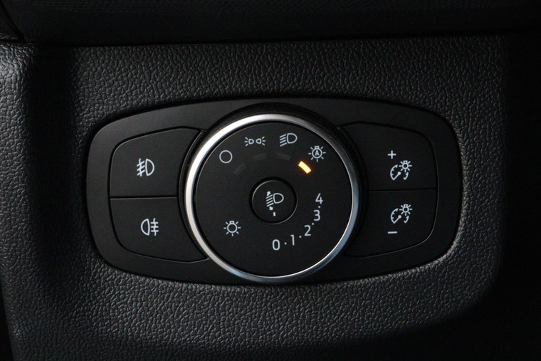 Vehicle Image 27