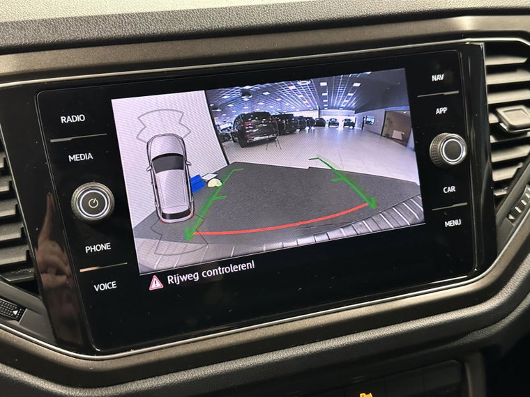 Vehicle Image 36