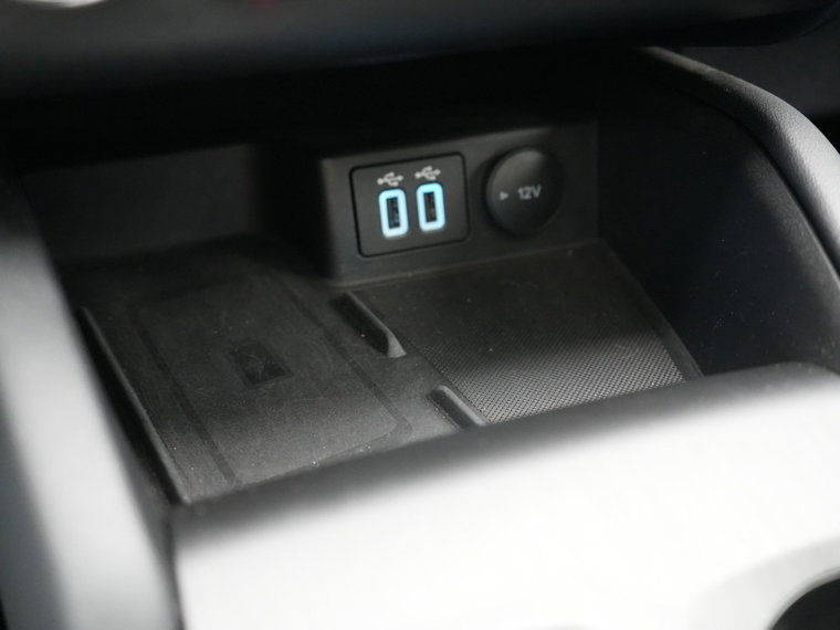 Vehicle Image 37