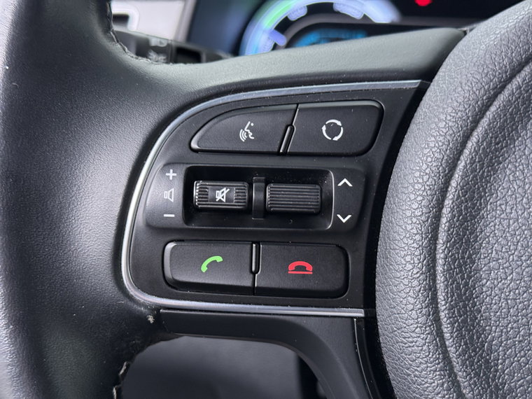 Vehicle Image 27