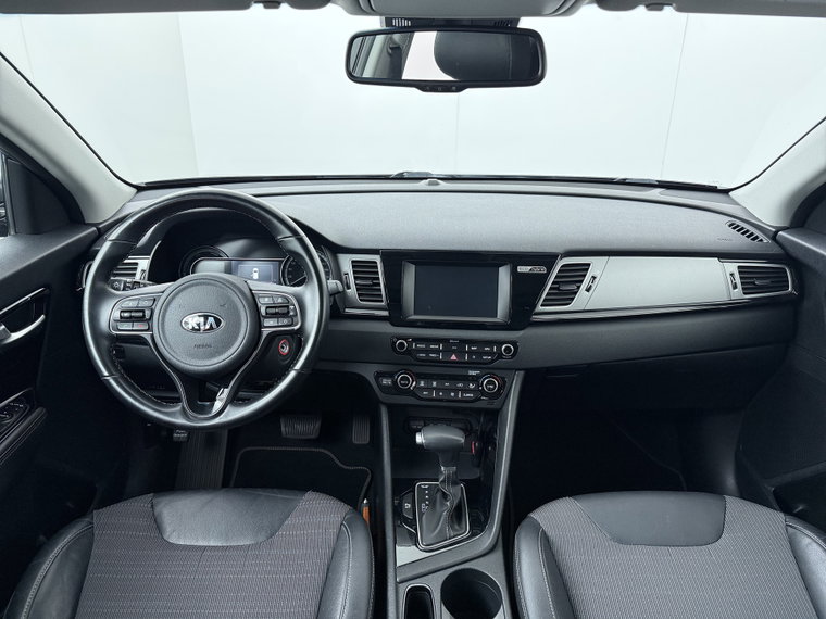 Vehicle Image 37