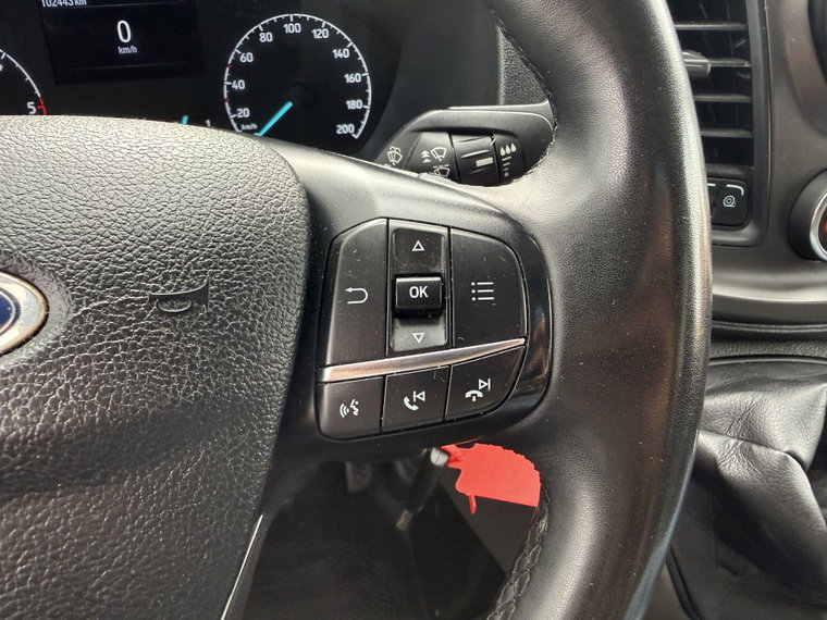 Vehicle Image 28
