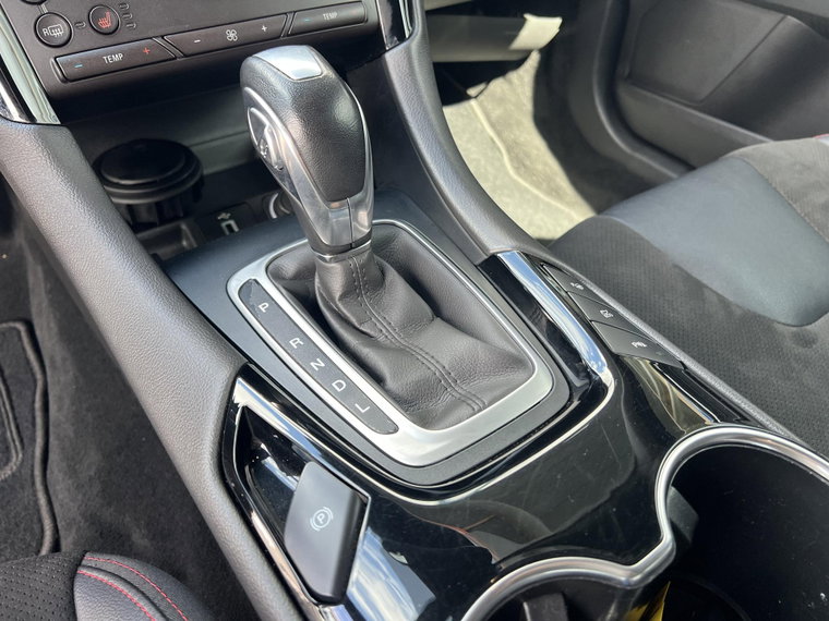 Vehicle Image 26