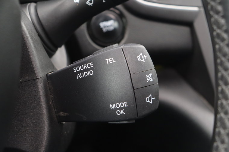 Vehicle Image 26