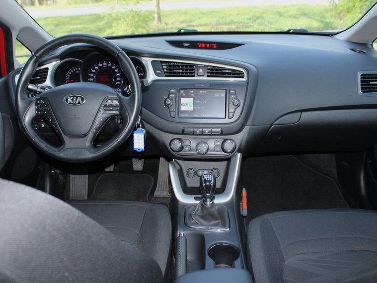 Vehicle Image 21