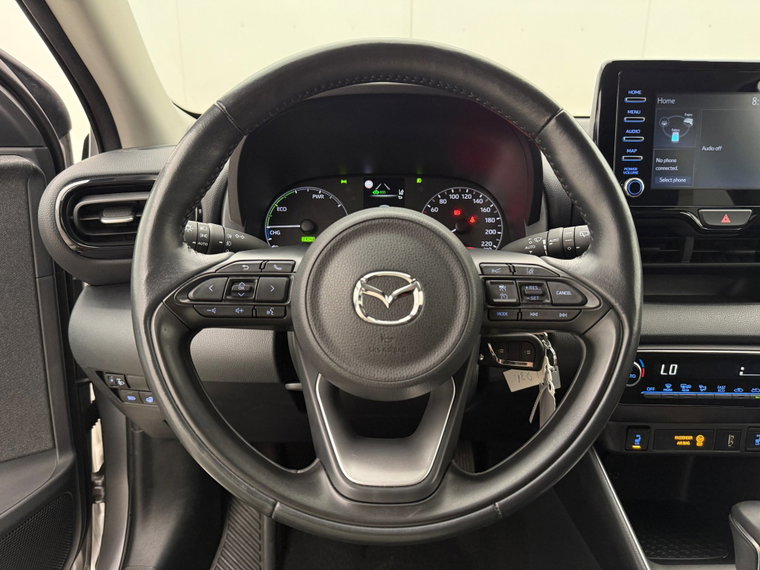 Vehicle Image 12