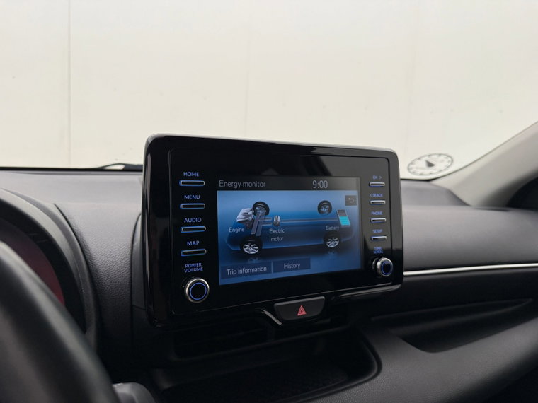 Vehicle Image 21