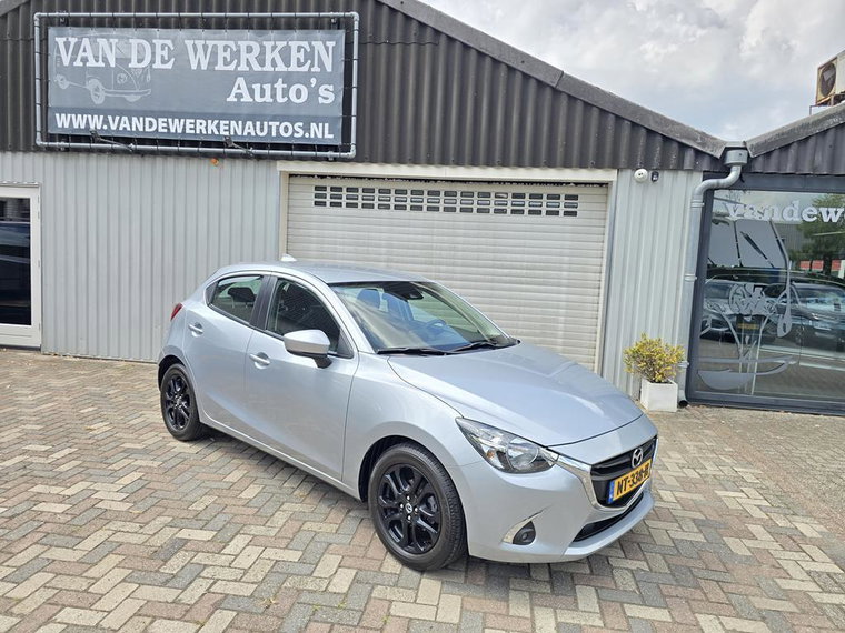 Vehicle Image 8