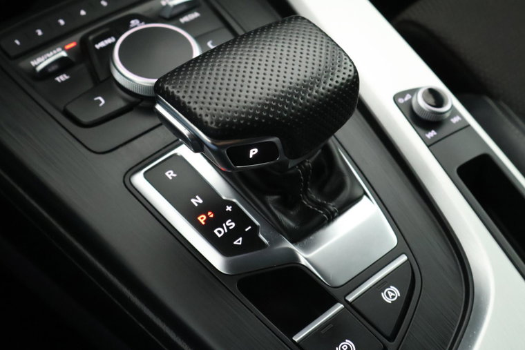Vehicle Image 31
