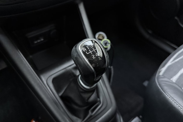 Vehicle Image 22