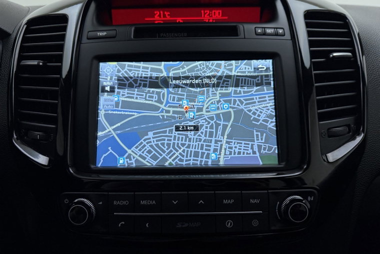 Vehicle Image 25