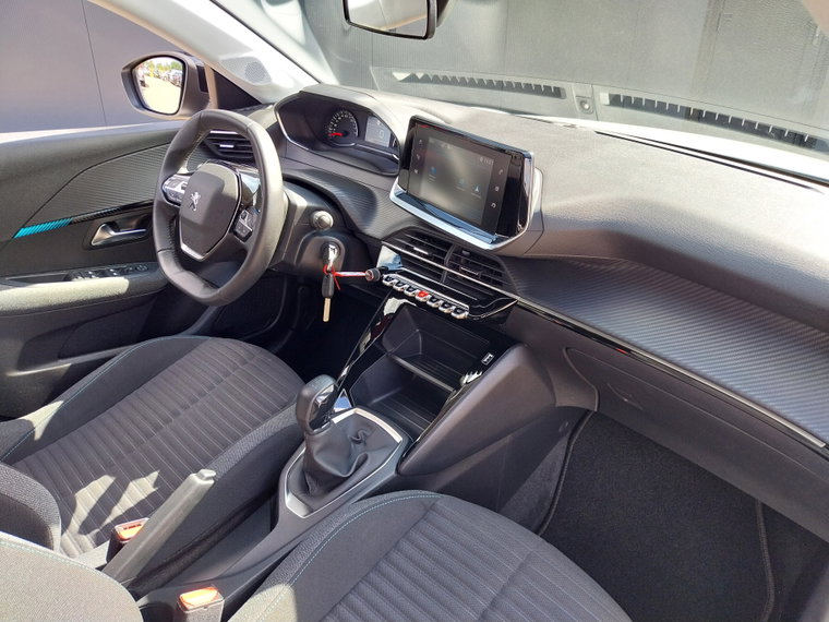Vehicle Image 20