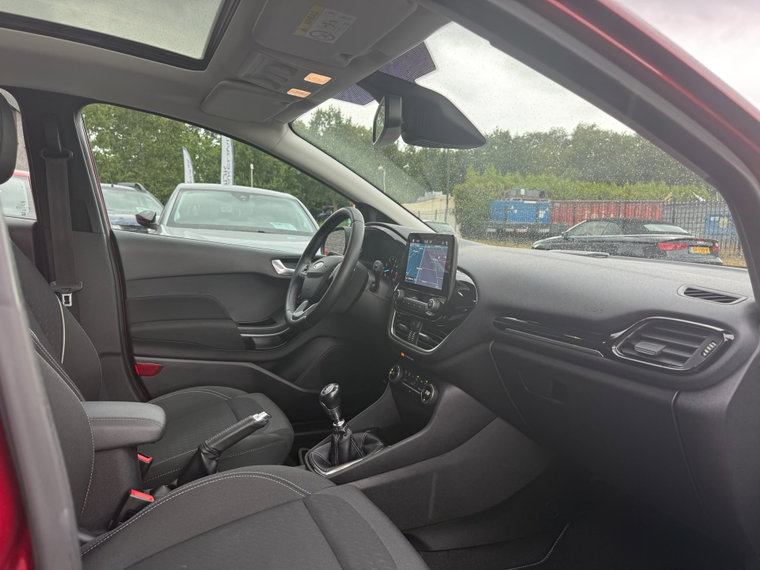 Vehicle Image 23