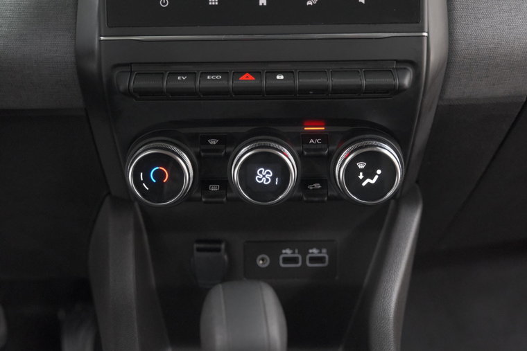 Vehicle Image 40