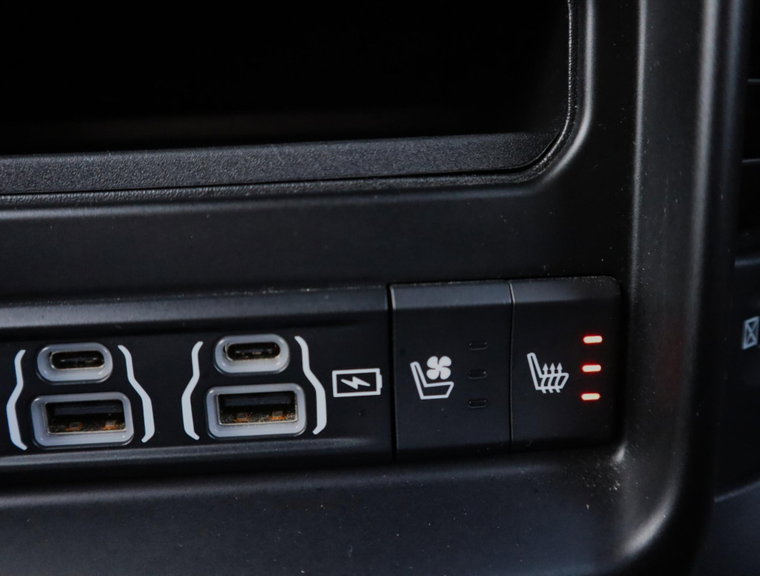 Vehicle Image 41