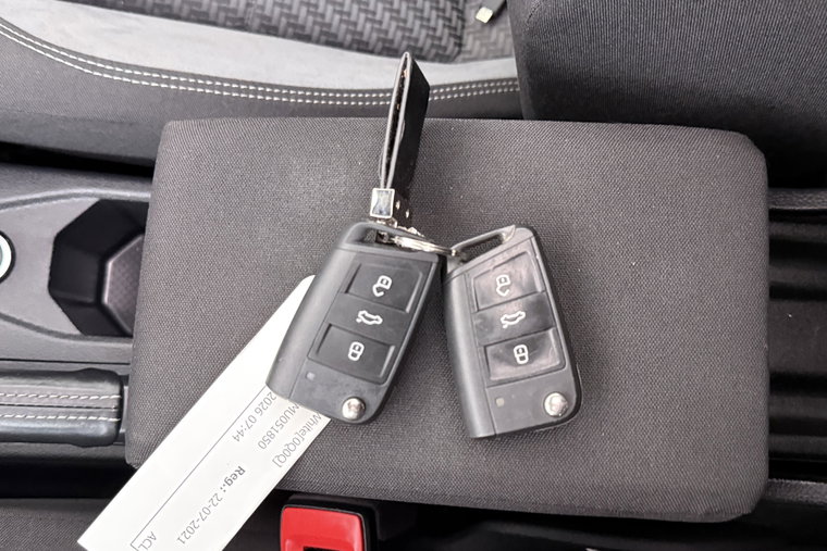 Vehicle Image 33