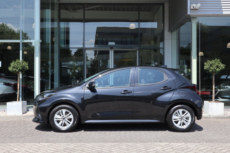 Vehicle Image 12