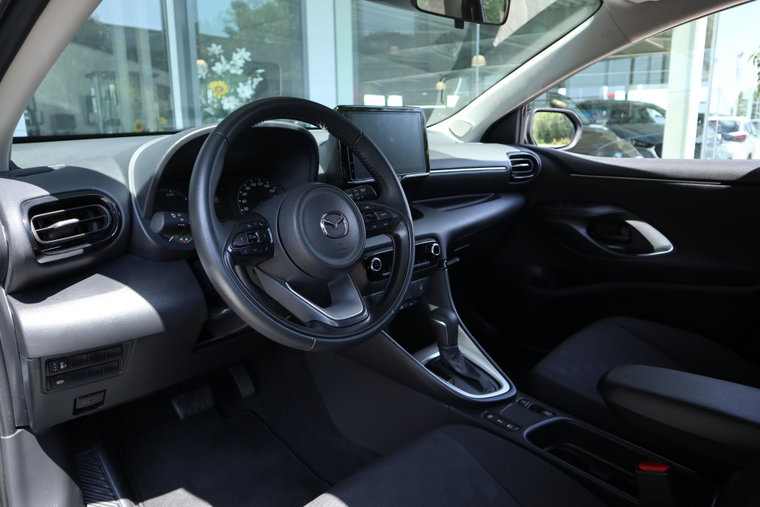 Vehicle Image 13