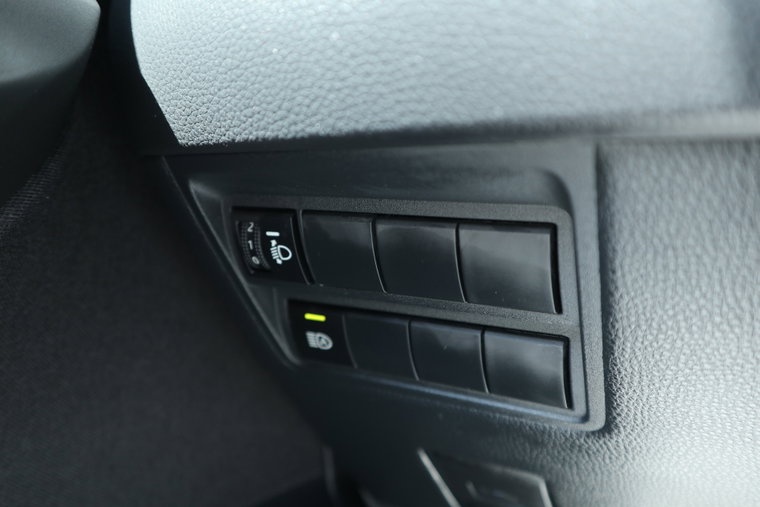 Vehicle Image 30