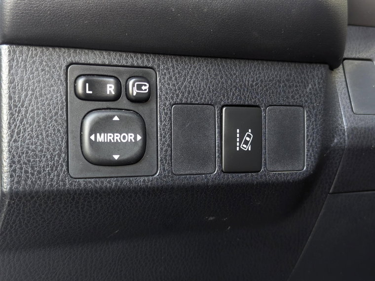Vehicle Image 27