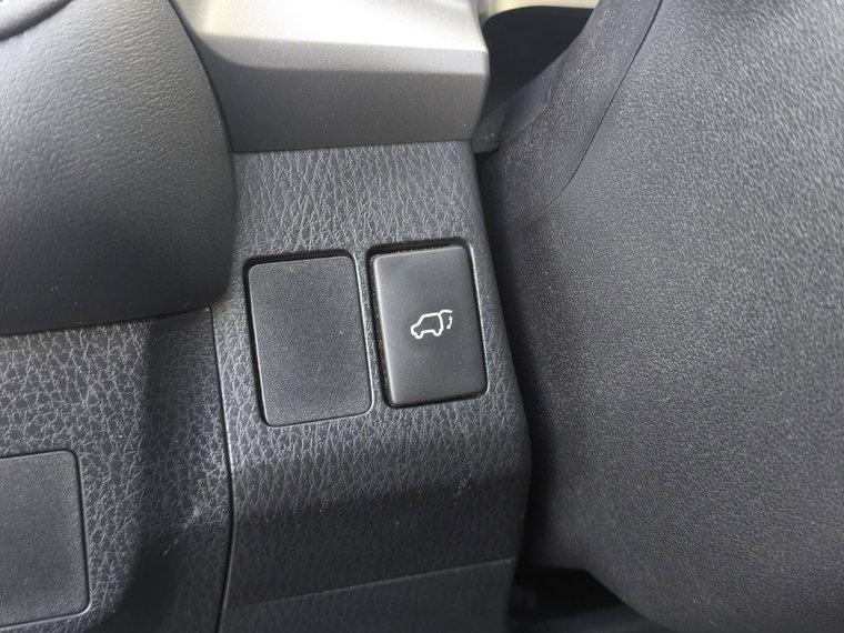 Vehicle Image 28