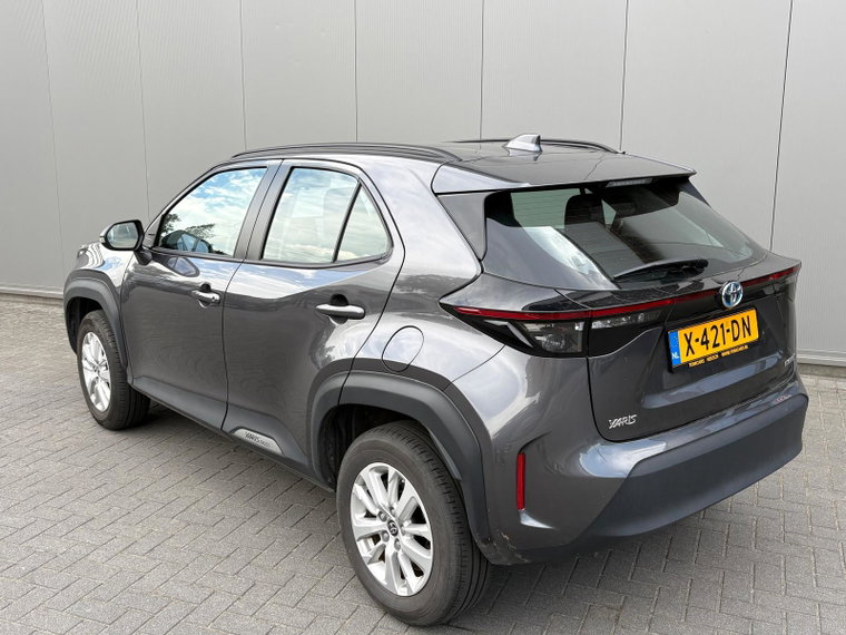 Vehicle Image 4
