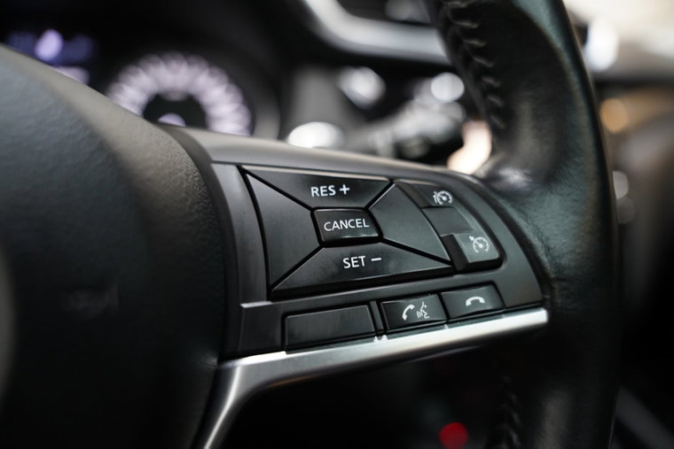 Vehicle Image 32