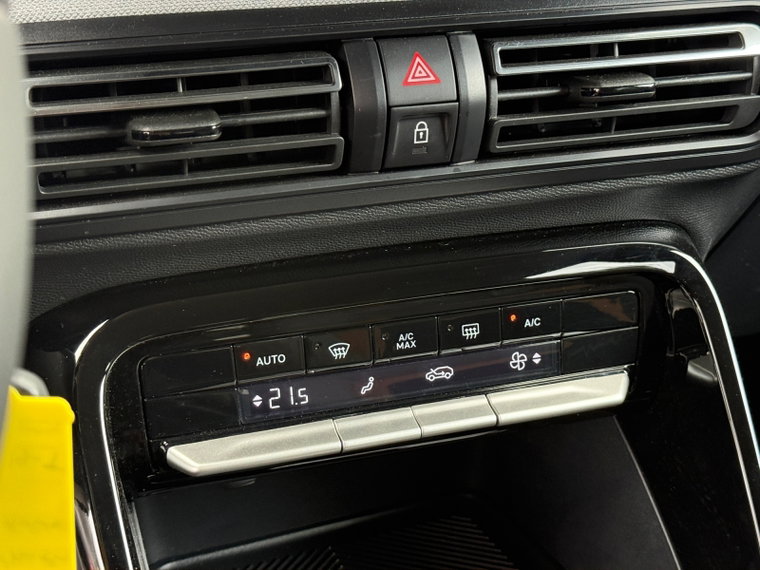 Vehicle Image 27