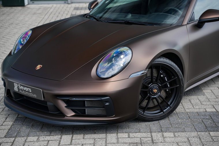 Vehicle Image 32
