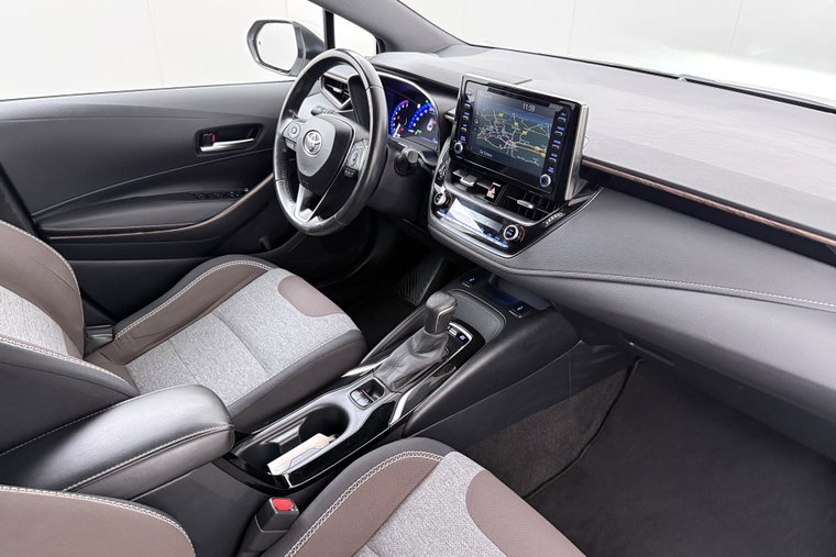 Vehicle Image 15