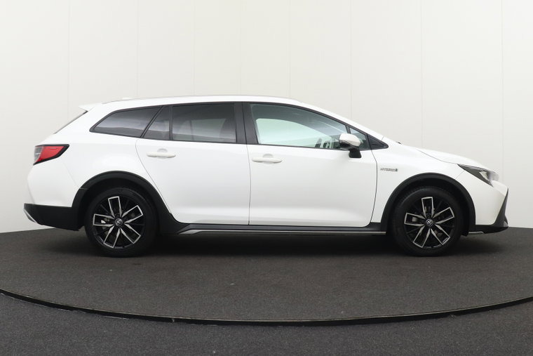 Vehicle Image 6