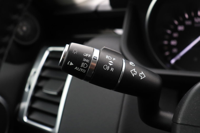 Vehicle Image 35